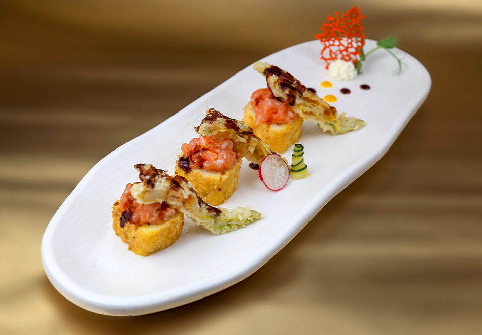 oval sushi plate
