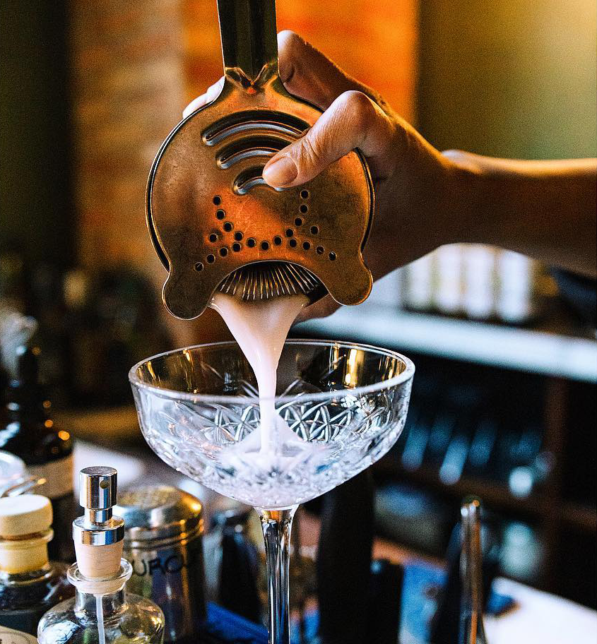 cocktail pouring